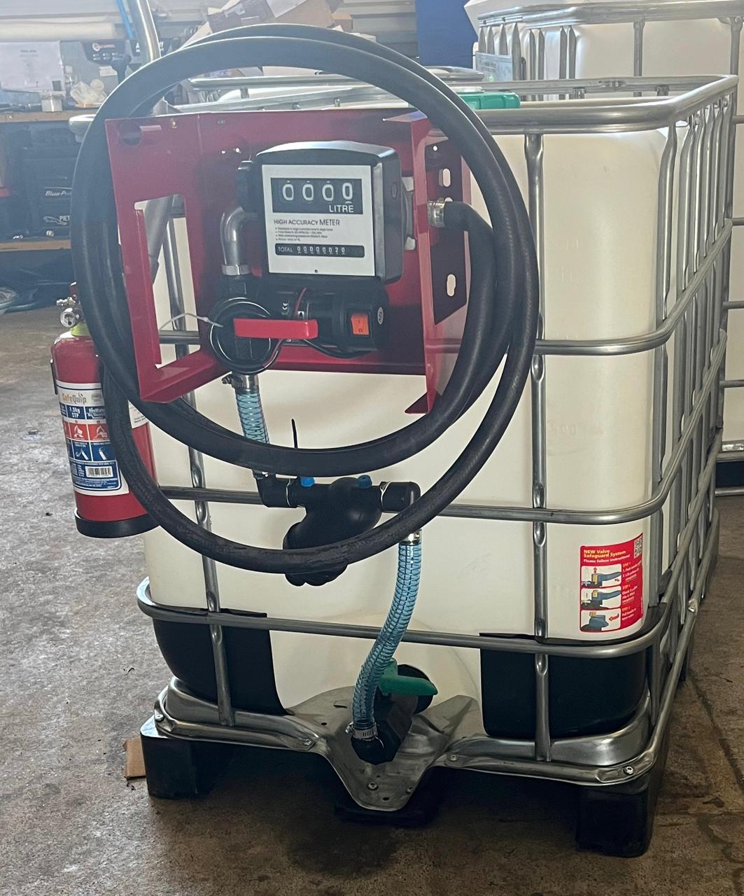 600L 12V 40l/min Diesel bowser with fire extinguisher and filter - Image 2